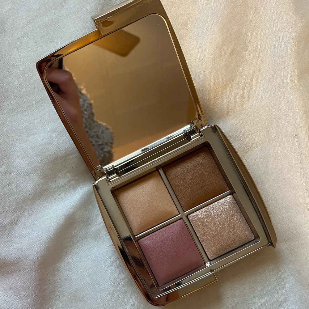 Hourglass Ambient Lighting Edit Mini Face Palette